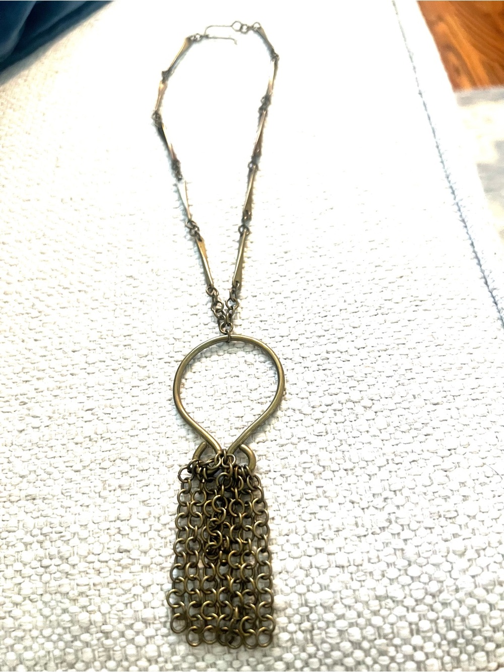 Women's Vintage-Style Chain Tassel Pendant Necklace - Artisan Brass